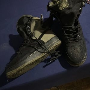 Nike high tops